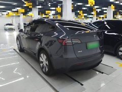 Tesla Model Y Facelift Rear-Wheel Drive - photo 4