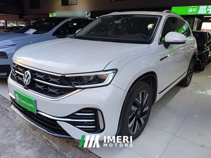 Volkswagen Taos Facelift 380TSI AWD R-Line High Performance Edition - car from China