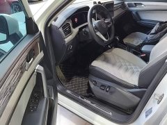 Volkswagen Taos Facelift 380TSI AWD R-Line High Performance Edition - photo 15