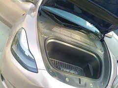 Tesla Model Y Standard Range RWD - ფოტო 17