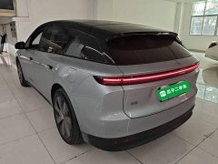 Li Auto i6 Four-Wheel Drive Standard Edition - ფოტო 4