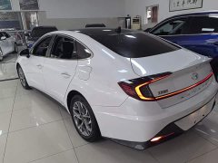 Hyundai Sonata 270TGDi DCT GLS Elite - ფოტო 4