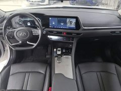 Hyundai Sonata 270TGDi DCT GLS Elite - ფოტო 9