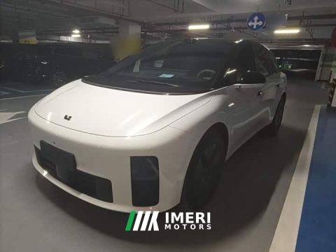 2025 Li Auto i6 Two-Wheel Drive Standard