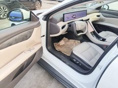 IM Motors Zhiji L6 Max Standard Edition - фото 15