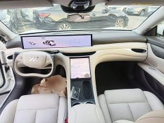 IM Motors Zhiji L6 Max Standard Edition - фото 9