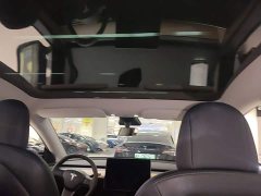 Tesla Model Y Standard Range RWD - photo 17