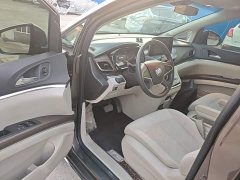 Buick GL8 Land Business Class Comfort Edition - фото 15