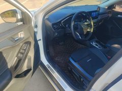 Ford Focus Estate EcoBoost 180 Automatic Hunting Tide Edition - photo 15