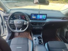 Ford Focus Estate EcoBoost 180 Automatic Hunting Tide Edition - photo 9