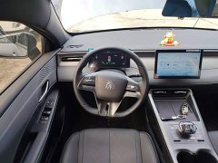 BYD Qin PLUS DM-i Smart Drive Edition 55KM Leading - фото 10