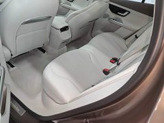 Mercedes-Benz EQE SUV 350 4MATIC Pioneer Edition - photo 16