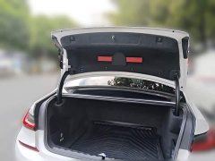 BMW 3 Series 325i M Sport Package - ფოტო 9