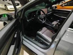 Volkswagen Golf Facelift 300TSI R-Line - ფოტო 15