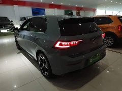 Volkswagen Golf Facelift 300TSI R-Line - ფოტო 4