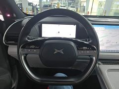 XPeng G9 570 Pro - ფოტო 10