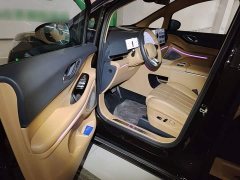 Voyah Lantu Dreamchaser PHEV AWD Flagship Kunpeng Edition - photo 15