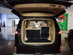 Voyah Lantu Dreamchaser PHEV AWD Flagship Kunpeng Edition - photo 18