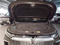 Voyah Lantu Dreamchaser PHEV AWD Flagship Kunpeng Edition - photo 19