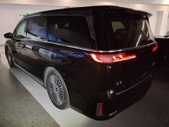 Voyah Lantu Dreamchaser PHEV AWD Flagship Kunpeng Edition - photo 4
