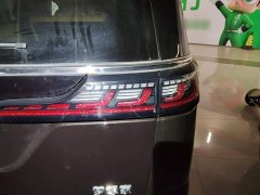 Voyah Lantu Dreamchaser PHEV AWD Flagship Kunpeng Edition - photo 7