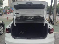 Volkswagen Lavida 1.5L Automatic Five Million Edition - ფოტო 18