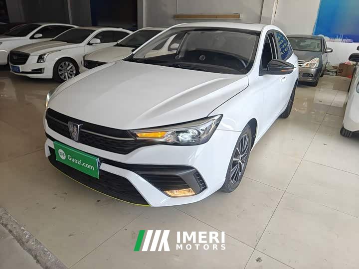 SAIC MG i5 1.5L CVT Platinum Edition