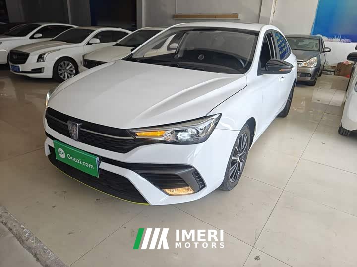 SAIC MG i5 1.5L CVT Platinum Edition - автомобиль из Китая