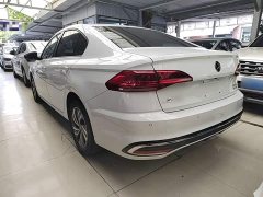 Volkswagen Bora 200TSI DSG Smart Edition - ფოტო 4