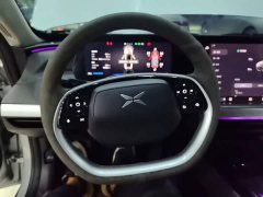 XPeng P7 480E - ფოტო 10