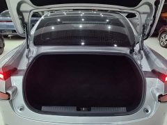 XPeng P7 480E - ფოტო 18