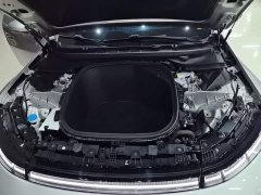 XPeng P7 480E - ფოტო 19