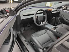 Tesla Model 3 Rear-Wheel Drive - фото 15