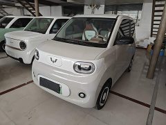 Wuling Hongguang MINIEV Third Generation 215km Youth Edition - ფოტო 1