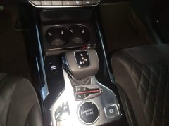 FAW Red Flag HS5 2.0T Smart Connected Premium Four-Wheel Drive - photo 13