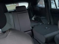 Toyota Crown Land Cruiser 2.5L HEV2WD Edition - photo 13