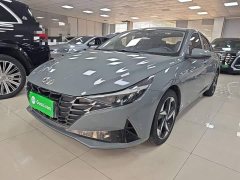 Hyundai Elantra 1.5L CVT Luxury - ფოტო 1