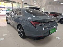 Hyundai Elantra 1.5L CVT Luxury - ფოტო 4