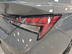 Hyundai Elantra 1.5L CVT Luxury - ფოტო 7