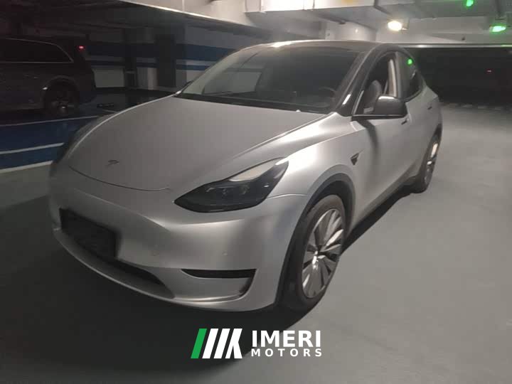 Tesla Model Y Facelift Rear-Wheel Drive