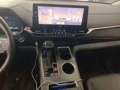Toyota Sienna 2.5L Hybrid Platinum Edition - photo 13