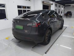 Tesla Model Y Long Range All-Wheel Drive - ფოტო 6