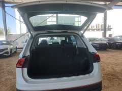 Volkswagen Tiguan L Outstanding Edition 300TSI Automatic FWD Dragon Ascendant Version - photo 18