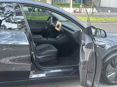Tesla Model Y Rear-Wheel Drive Launch Edition - ფოტო 17