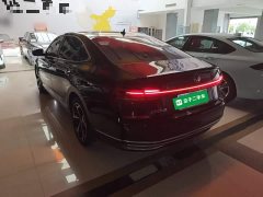 Volkswagen Passat Outstanding Edition 380TSI Starry Sky Dragon Prestige - photo 4