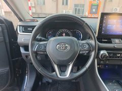 Toyota RAV4 Hybrid 2.5L E-CVT AWD Elite Plus - фото 10