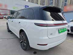 Li Auto L9 Max - ფოტო 4
