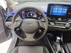 Toyota C-HR Dual-Engine 2.0L E-CVT Luxury Edition - ფოტო 10
