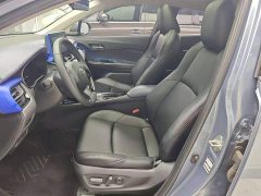 Toyota C-HR Dual-Engine 2.0L E-CVT Luxury Edition - ფოტო 14