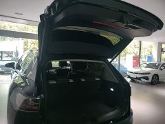 Volkswagen ID.6 CROZZ Long Range PRO - ფოტო 18